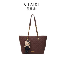 ��ʽС���Ltote���ذ���2026�������朗l���ذ��͹ņμ�б���Ů
