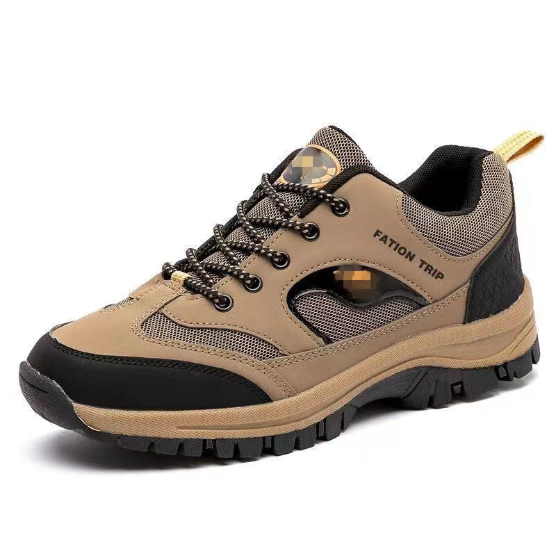Männer herbst wandern bergsteigen mit dicken sohlen plüsch, mittleren alters ältere warme und gesunde wanderschuhe, sport_voghion.com