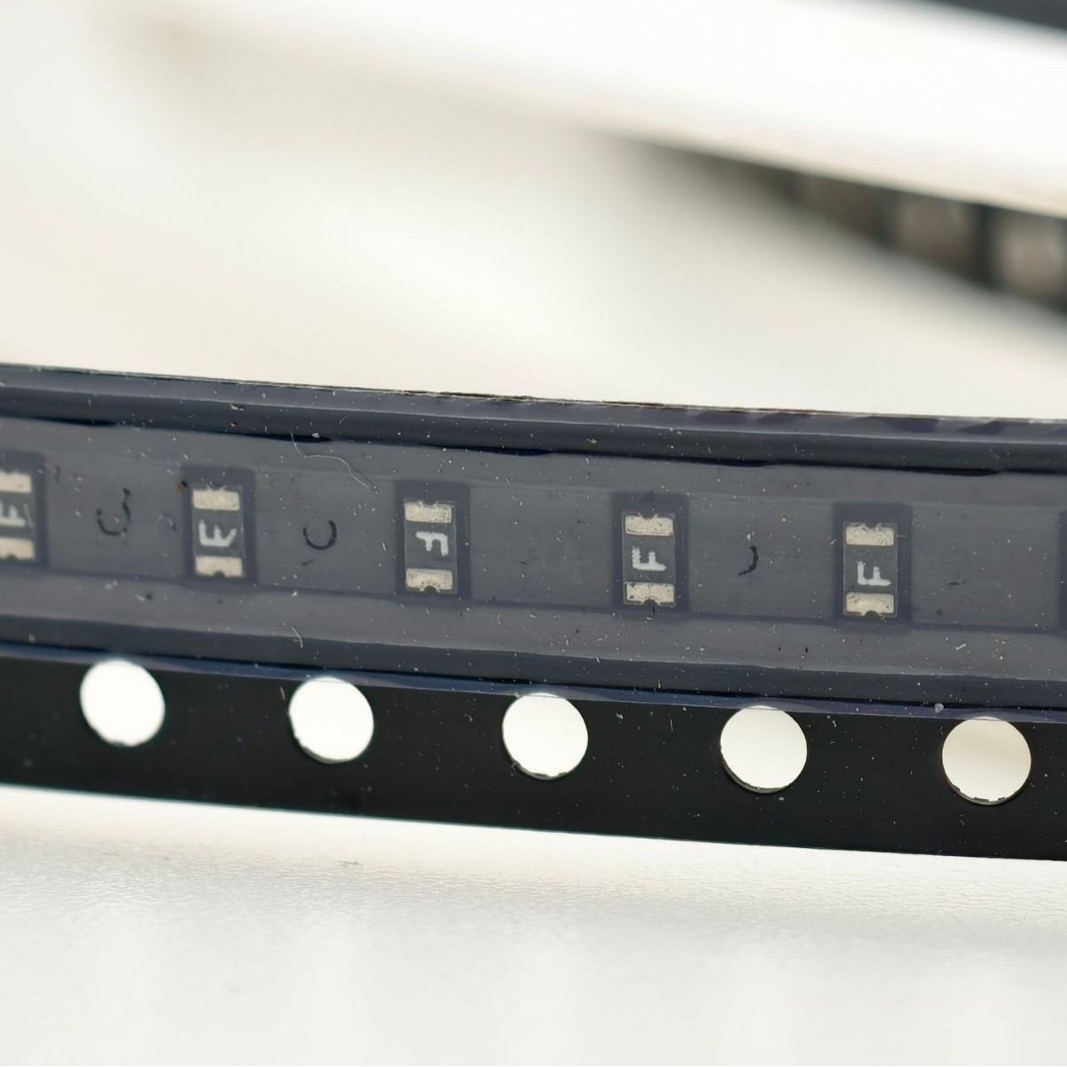 Littelfuse代理商自恢复保险丝0603L035YR，0.35A/6V