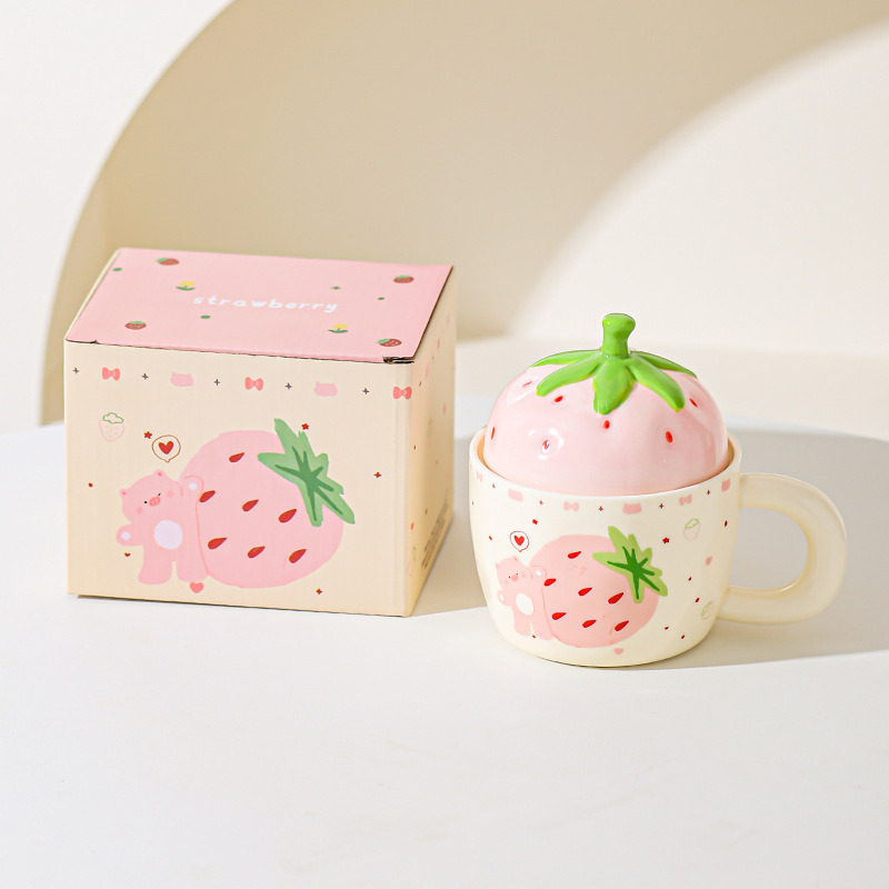 Taza de cerámica de oso de fresa con taza de regalo para chicas taza de marca doméstica de alto valor de pareja taza de desayuno de leche