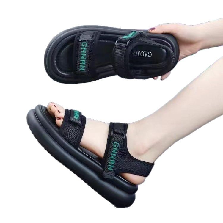 Sandalias de pan casuales de moda de alta gama para mujer 2025 verano nuevo estilo zapatos de playa con velcro de plataforma zapatos romanos