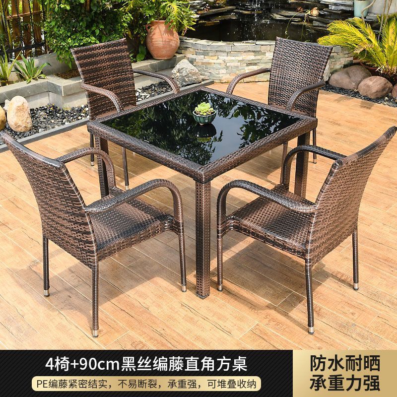 (프리쿠션) 의자 4개 + 90cm 블랙 실크 라탄 직각 사각 테이블