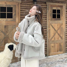 灰蓝色皮毛一体羊羔毛外套女冬季2025新款慵懒风麂皮绒棉服短款