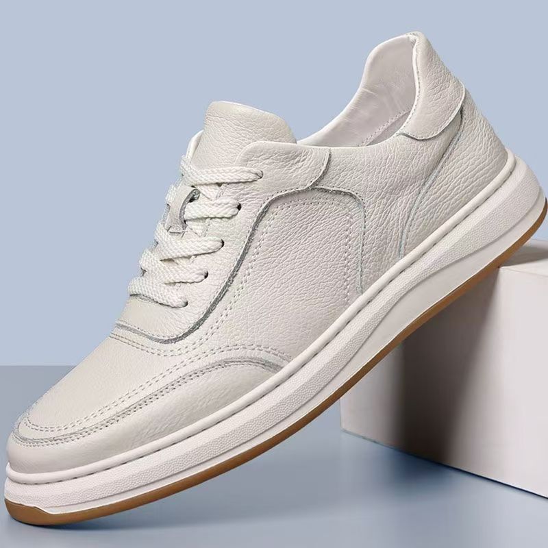 New Popular Model 2026 Spring/Summer Men's Shoes, Spring Soft-Soled Casual Shoes, Soft Leather Versatile Men's Sneakers
