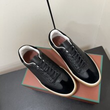 �W��վ���Q��Ƥϵ����HЬP�Ұٴ����e��Ь�����͎��\�ӵ�ӖЬ��