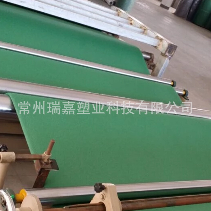 厂家批发人造草坪垫缓冲减震层10mm xpe足球场用草坪缓冲减震垫