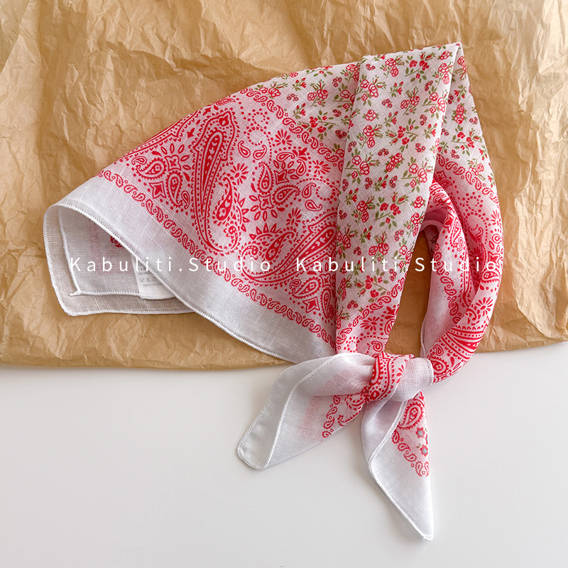 작은 꽃 캐슈 프레임 58 모조 린넨 - 빨간색과 흰색