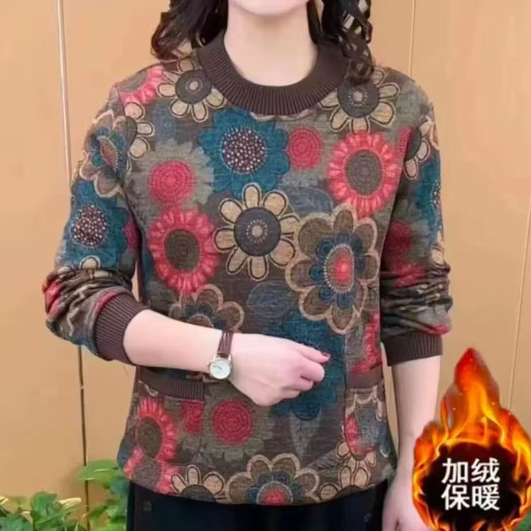 秋冬季新款加绒加厚保暖上衣中老年妈妈打底衫减龄洋气遮肉针织衫