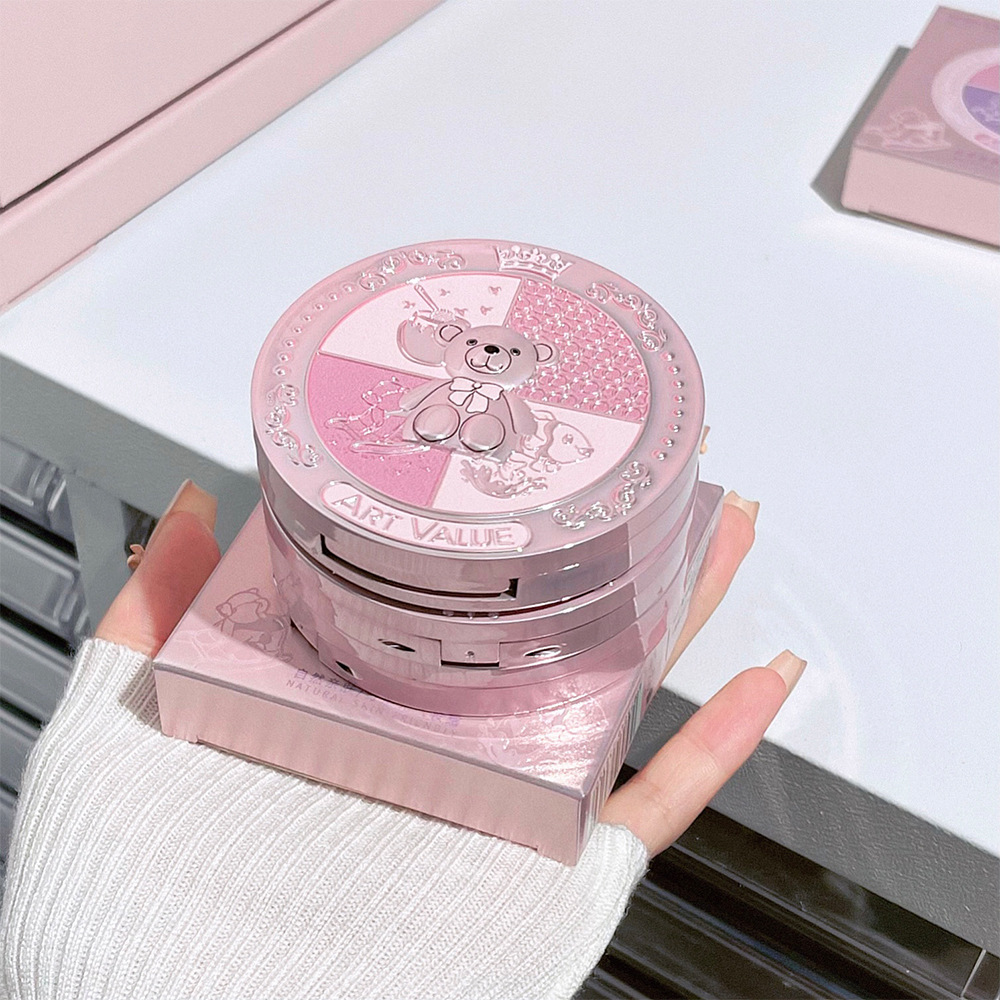 Art Value's new Bear Knight Three-color Blush plate, Rouge Plate, Makeup, Contouring and Highlighter all-in-one plate for export undefined