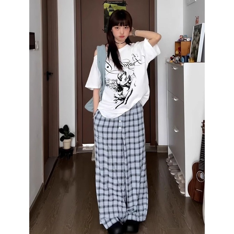 女性のホットガール向けの斜め肩のゆったりとした万能な半袖トップス、2025年の夏の新しいファッションスタイル、多用途でトレンディです。|undefined