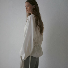 现货25春季日系小众设计感腰部抽绳褶皱显瘦长袖衬衫宽松慵懒女衫