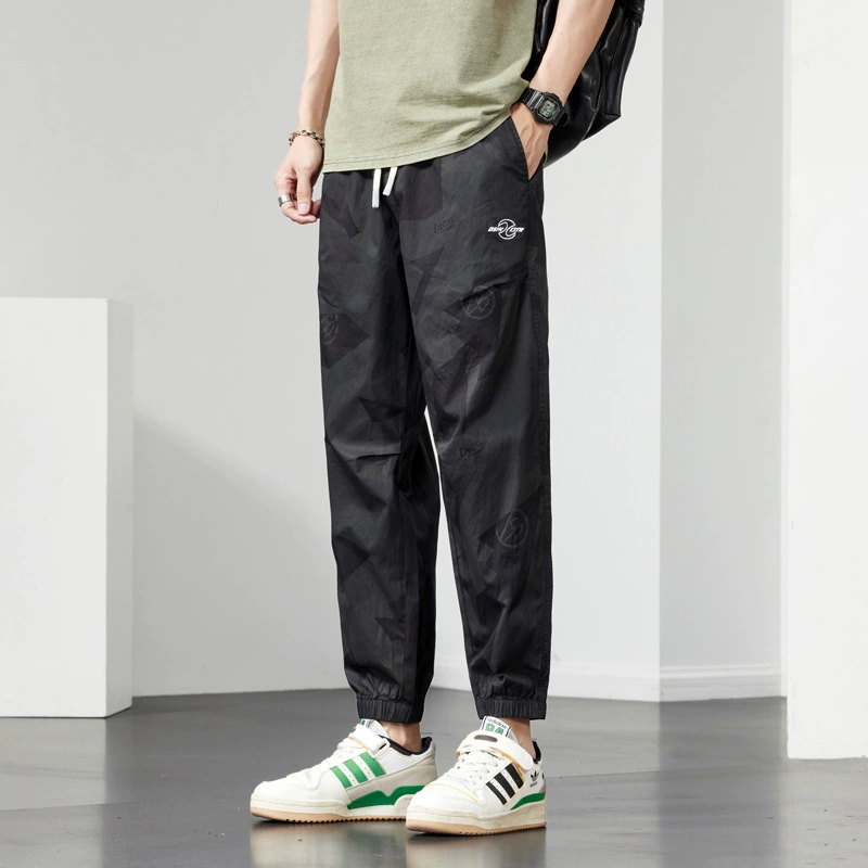 Тонкие камуфляжные повседневные брюки, летние модные брендовые шаровары до щиколотки с завязками на щиколотке, мужские быстросохнущие красивые спортивные брюки из ледяного шелка