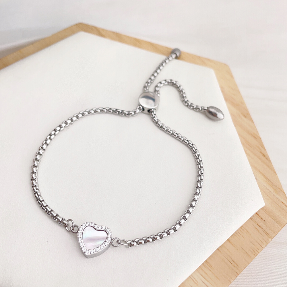 13g Weight 304 Stainless Steel Pendant Material Bracelets Classification 304 Stainless Steel Chain Material 1 Piece Quantity Holiday, Date, Tea Party Occasion 304 Stainless Steel Material Heart Shape Pattern Women's Gender Plating Design Sweet, Simple Style Style Sweet Simple Style Heart Shape 304 Stainless Steel Bracelets In Bulk 7