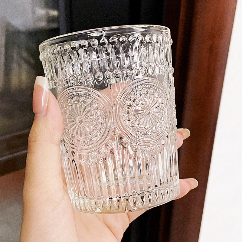 High-value sunflower glass cup relief vintage cup transparent glass drinking cup fruit juice drink cup generation hair