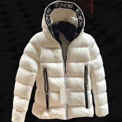 クロスボーダーの厚い帽子付きの大きいサイズの綿服冬の新型の綿の服のアルファベットの羽毛のプリントの男女の同じタイプのコートのファッション