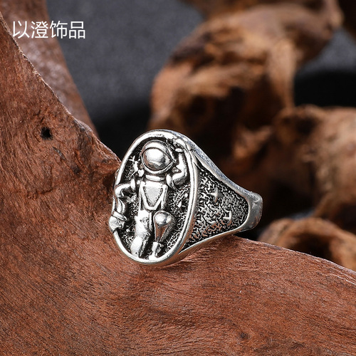 Old astronaut ring machine astronaut retro high-end trendy couple opening adjustable hand jewelry