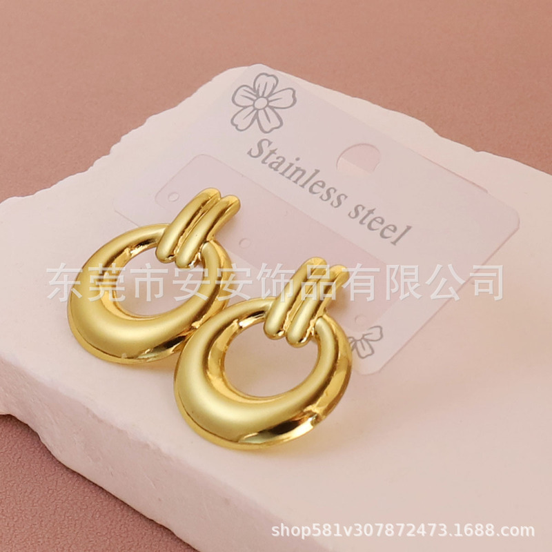 复古法式经典图案爱心耳钉约会礼物优雅轻奢高级感简约钛钢饰品女|undefined