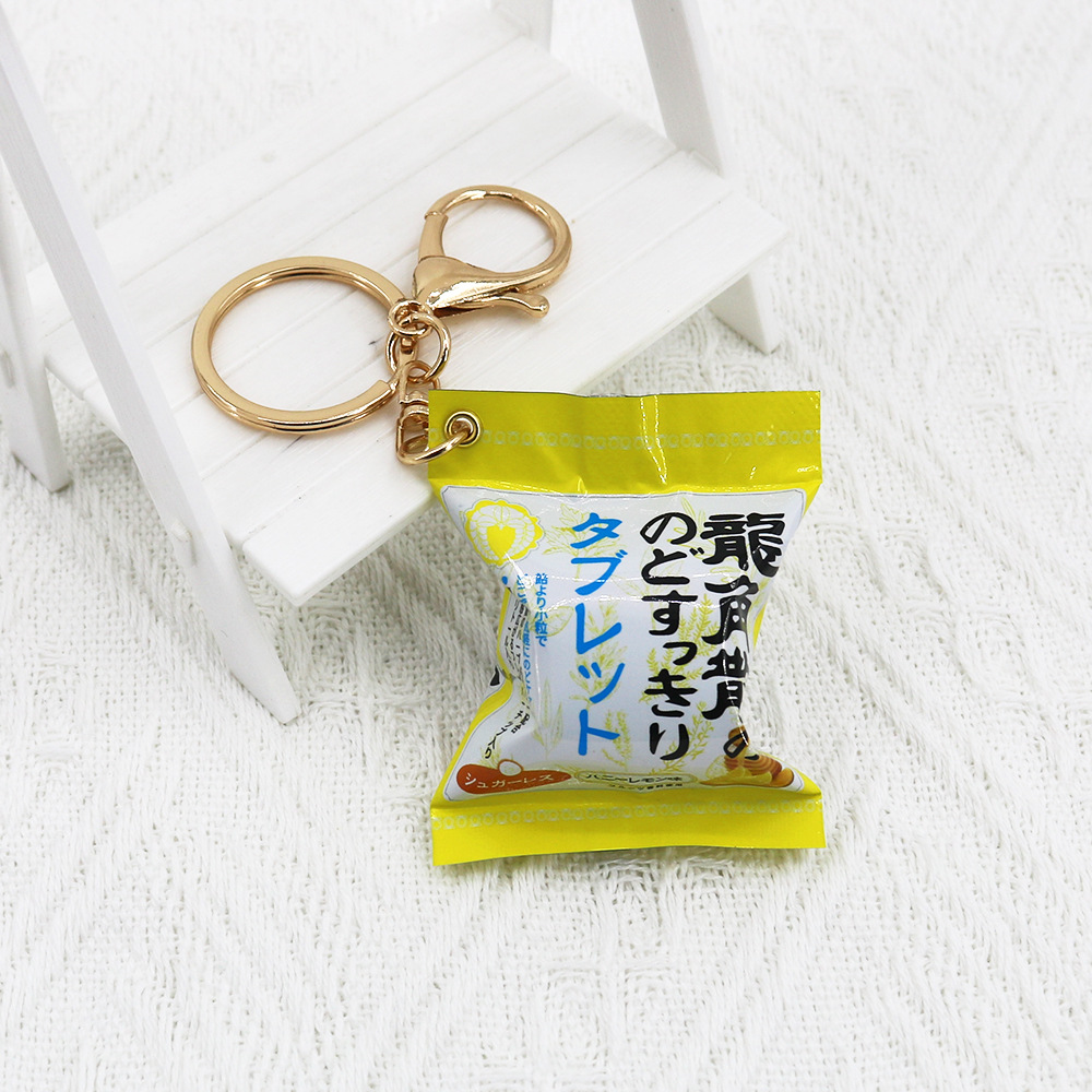 Simulación de comida japonesa para jugar bolsas de bocadillos llavero peru coreano colgante de café blanco campamento más regalos de colgante de fideos