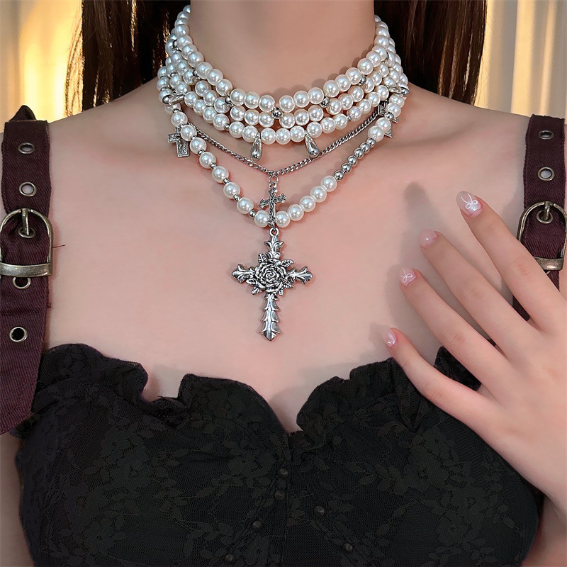 Y2Kクロスパールネックアクセサリー女性高级感重工甘いクール锁ネックチェーン多层スタッキング卸売|undefined