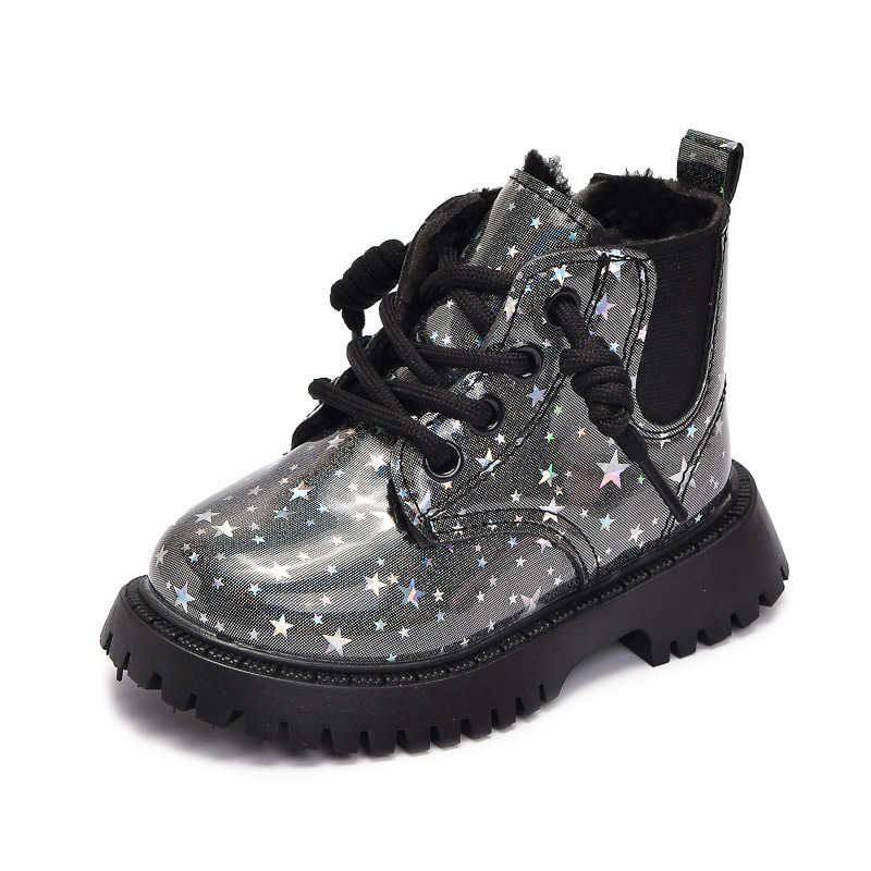 Botas de moda para niñas Martin 2025 invierno nuevo zapatos de algodón para niños versátiles con suela suave caliente baja botas británicas al por mayor