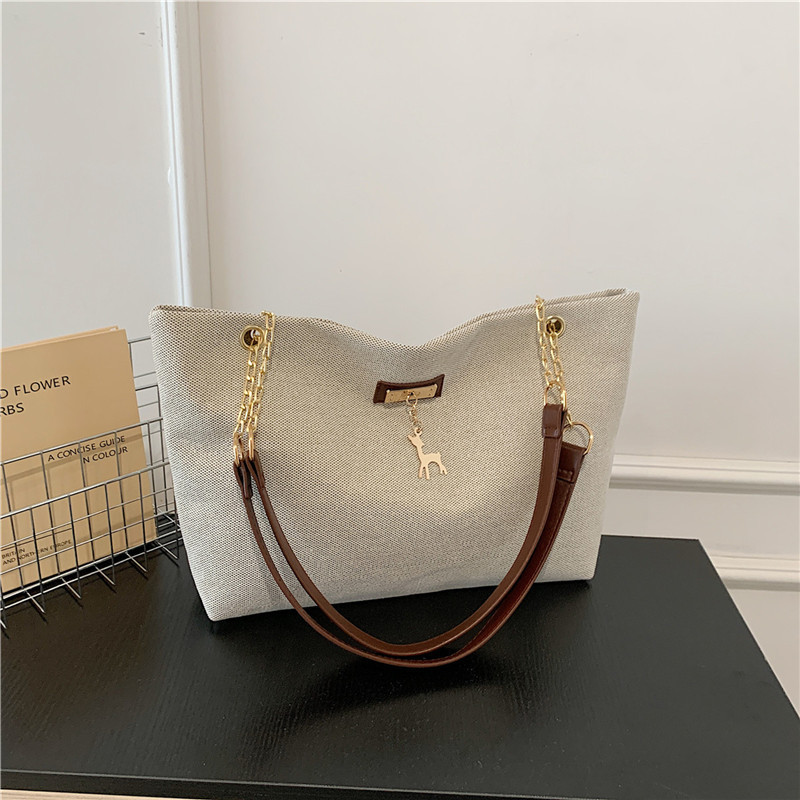 Bolso de gran capacidad 2024 nuevo bolso de mujer de moda de viaje retro cadena bolso de hombro portátil bolso de mano casual