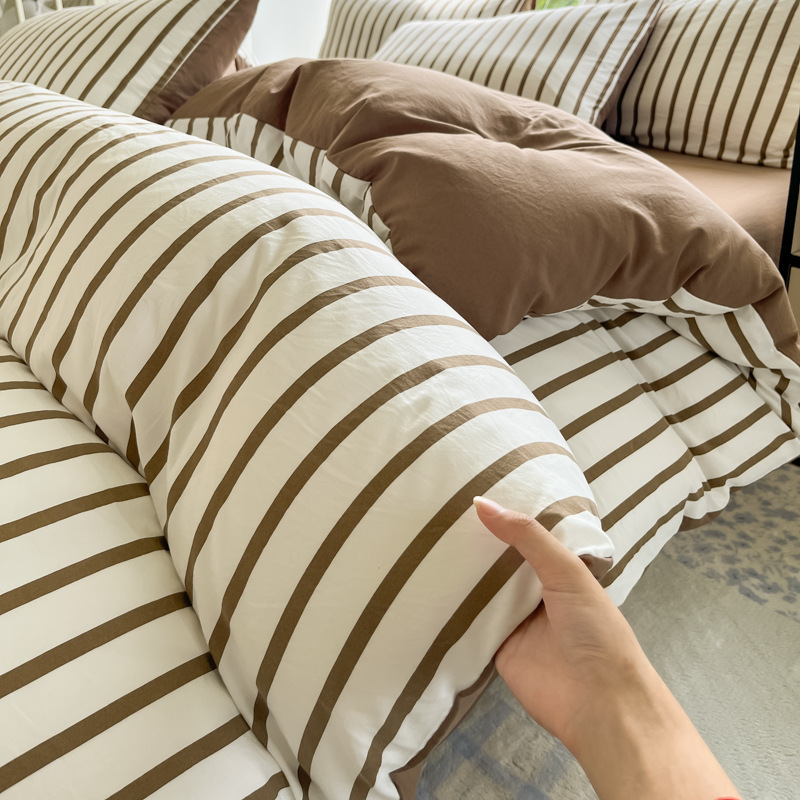 Classe A algodón puro sin impresión de aire cuatro piezas de ropa de cama de algodón lavable, cama de cama de algodón dormitorio de estudiantes de tres piezas