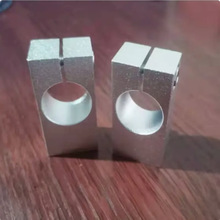 ֧���ο׹̶��A���S֧���i�o�K���P䓹܆θ�ƽ��һ���B�Ӽ��̶��K