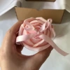 Aromatherapy contains rose, fuchsia candle, mountain oolong tea