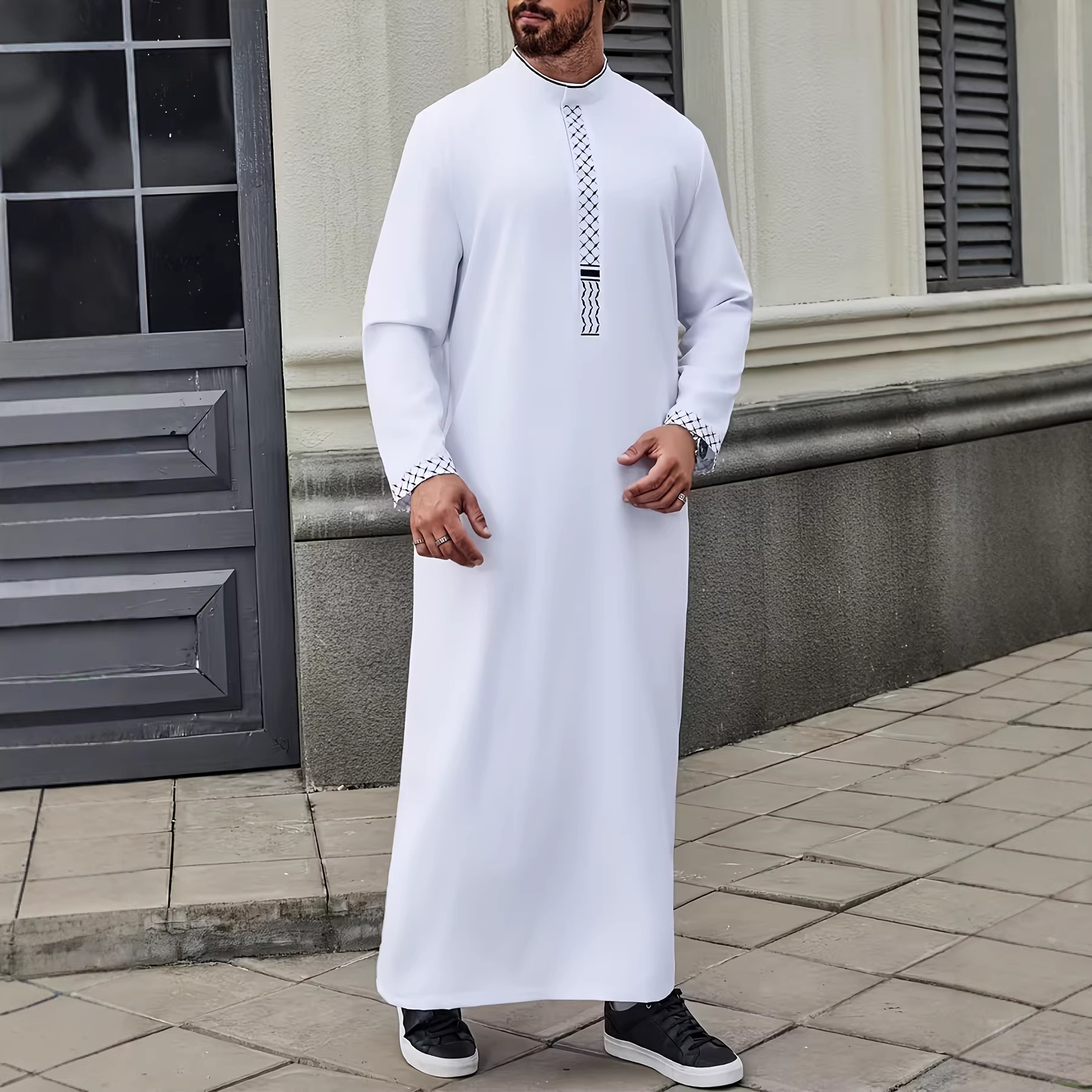 Muslim Fashion Kebaya ​​"Men's Embroidered Arabic Robe – Middle Eastern Style Round Neck Loose Fit Thobe (White, S-XXL)"​​_voghion.com