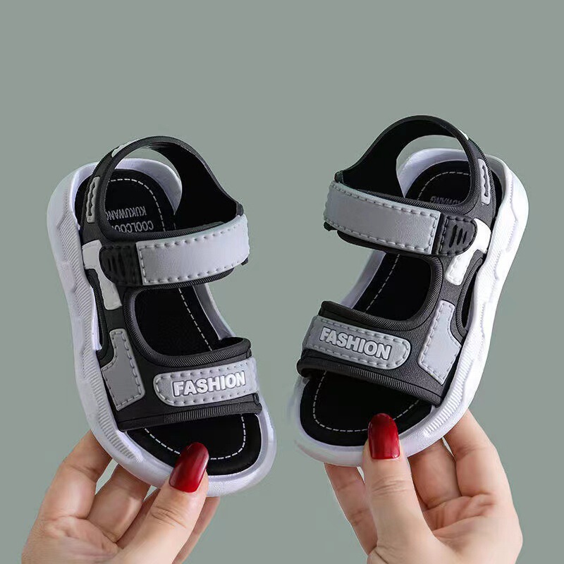 Children's Girls' Sandals 2023 New Korean Style Soft-soled Non-slip Beach Sandals for Boys and Babies for Primary and Middle School Students