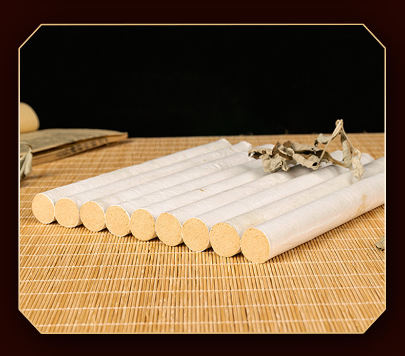 Moxa Sticks Ai Tiao 40:1 Golden Moxa Wool Rolls 1.8cm x 20cm for Moxibustion in use