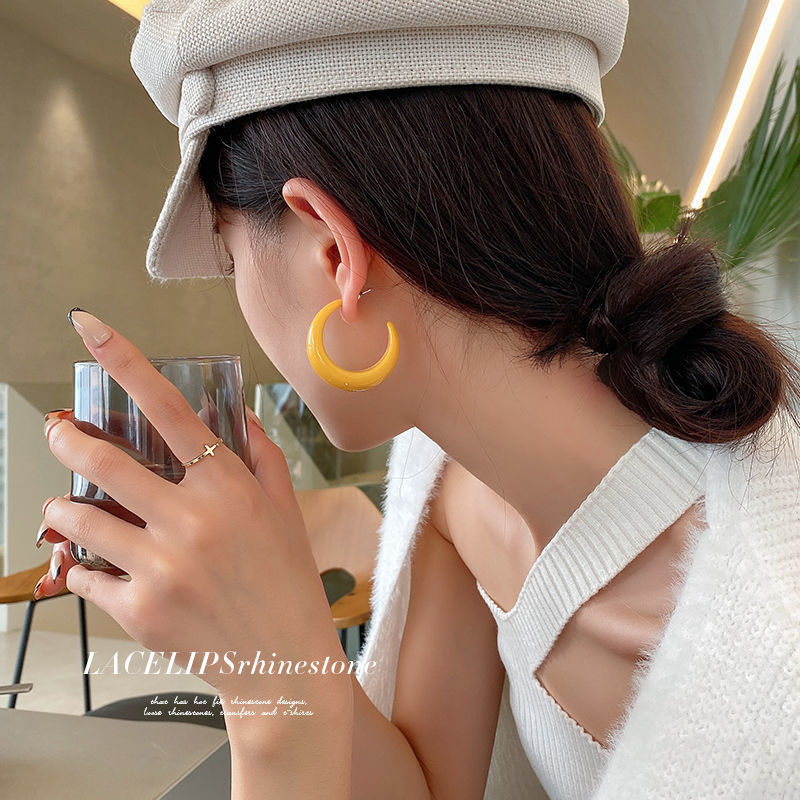 Fashion Circle White Candy Color Resin Earrings display picture 4