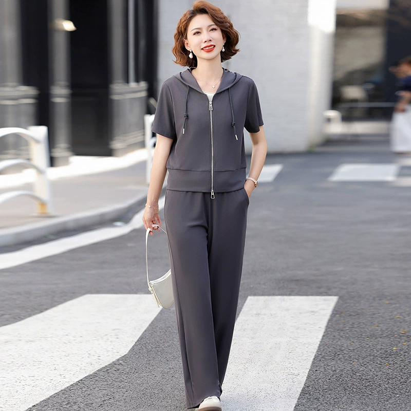 Мама летняя мода минус возраст спортивный повседневный набор новый средний и пожилой женский кардиган с капюшоном с короткими рукавами набор из двух частей