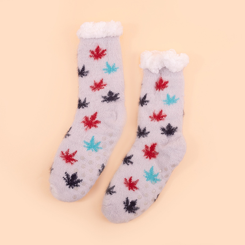 보라색 배경 검정색 빨간색 파란색 작은 단풍잎 모델