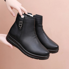 Winter mother's shoes, elderly cotton shoes, soft-soled short boots for middle-aged and elderly women, velvet warm boots, flat-soled granny cotton leather shoes