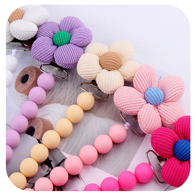 Nuevos productos para bebés Clip de chupete de flores Bebé Calmante Silicona DIY Cuentas de madera Cadena de chupete Cadena anti-caída