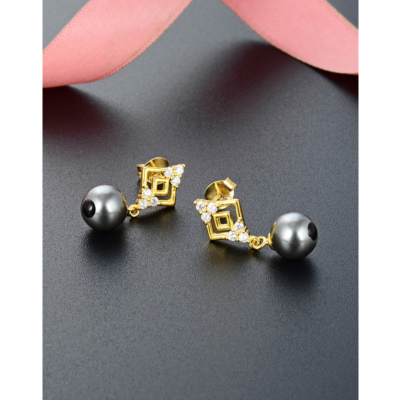 Cruz-frontera pendientes de perlas para las mujeres de plata esterlina 925 nicho diseño 2024 Nuevo estilo pendientes de luz de lujo de alta calidad pendientes