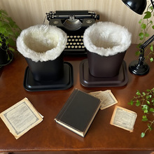 2025厂家毛绒眼镜座皮质眼镜展示台布艺笔筒时尚简约便捷眼镜收纳