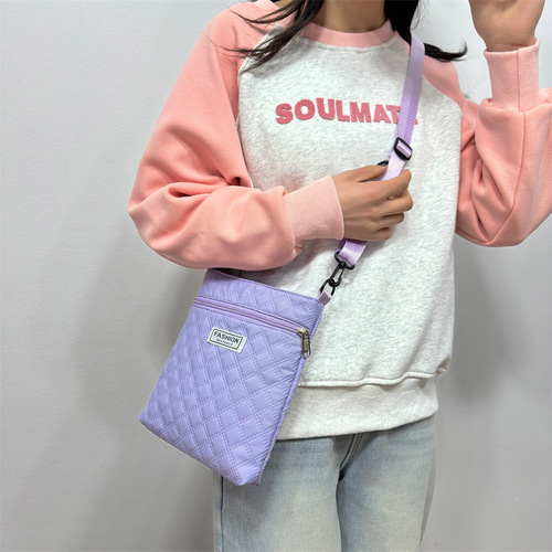Fashionable minimalist niche design diamond pattern handbag for women trendy western temperament single shoulder crossbody bag