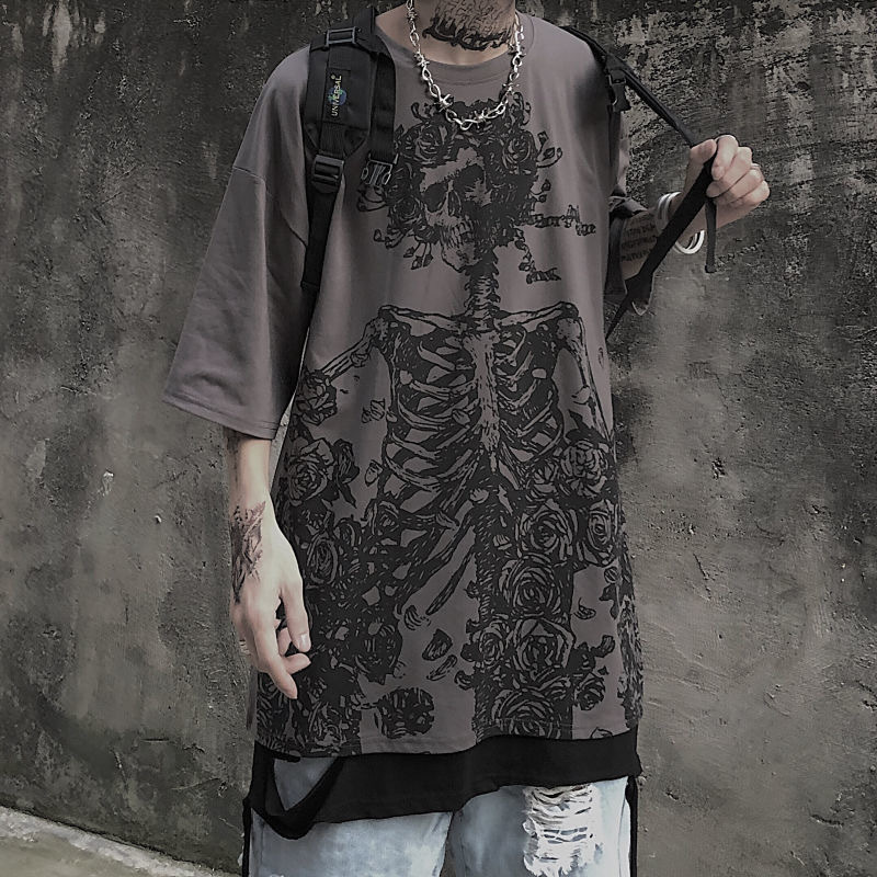 High Street Style Dark ins Fashionable Graffiti Rose Print Summer Loose Round Neck Short-sleeved T-shirt for Men and Women Student Top High Street Style Dark ins Fashionable Graffiti Rose Print Summer Loose Round Neck Short-sleeved T-shirt for Men and Women Student Top