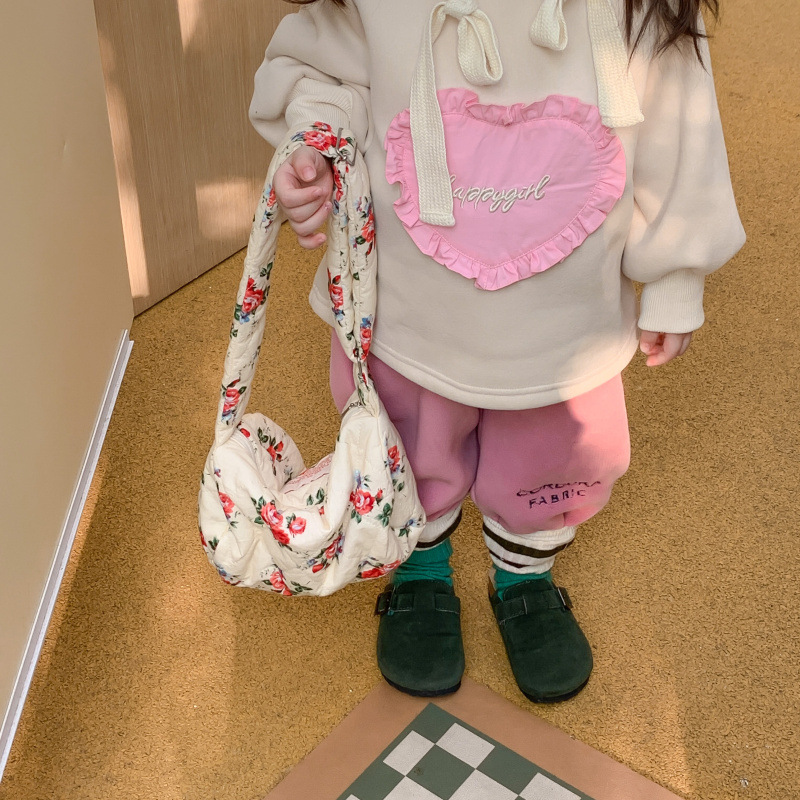 Pantaloni ispessiti maglione da ragazza con cappuccio in velluto 2022 edizione coreana per bambini invernali 2022_voghion.com