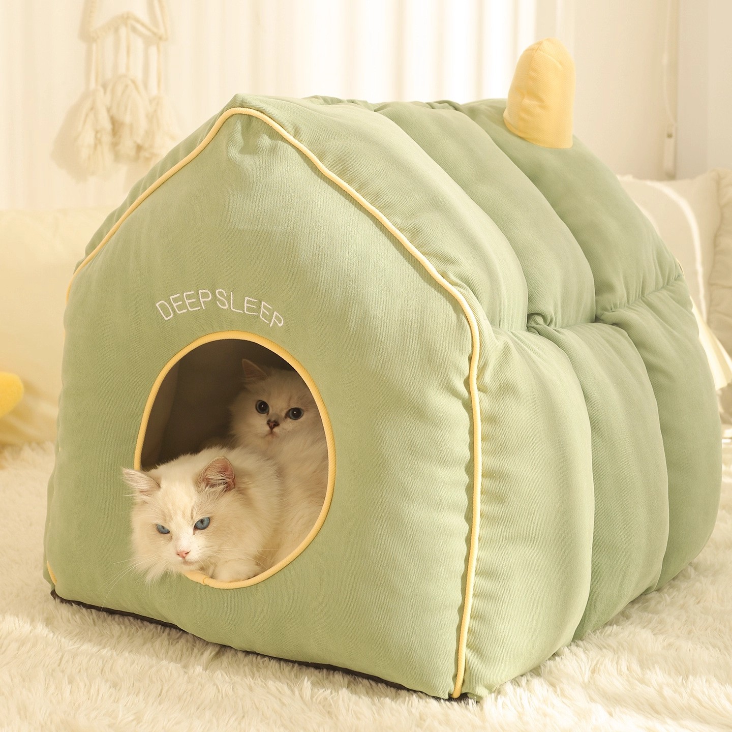 Cama para gatos de invierno caliente de cuatro estaciones, colchón para gatos cerrado, sensación de seguridad, casa para gatos de invierno