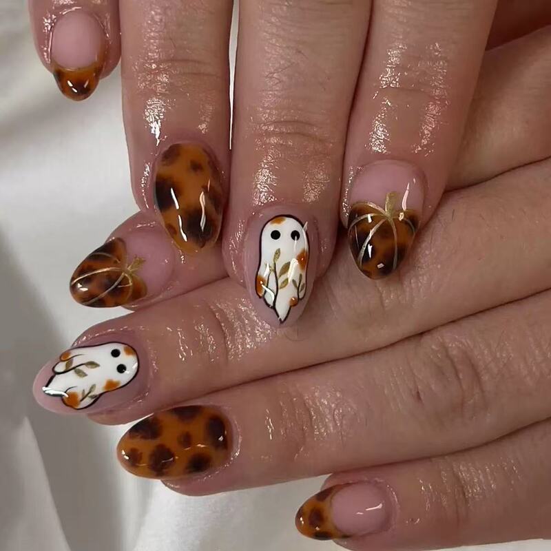 Autumn and Winter Halloween Wear Nails Leopard Print Ghost Nails Coffee Color Maillard Bronzing Manicure Golden Pumpkin Manicure