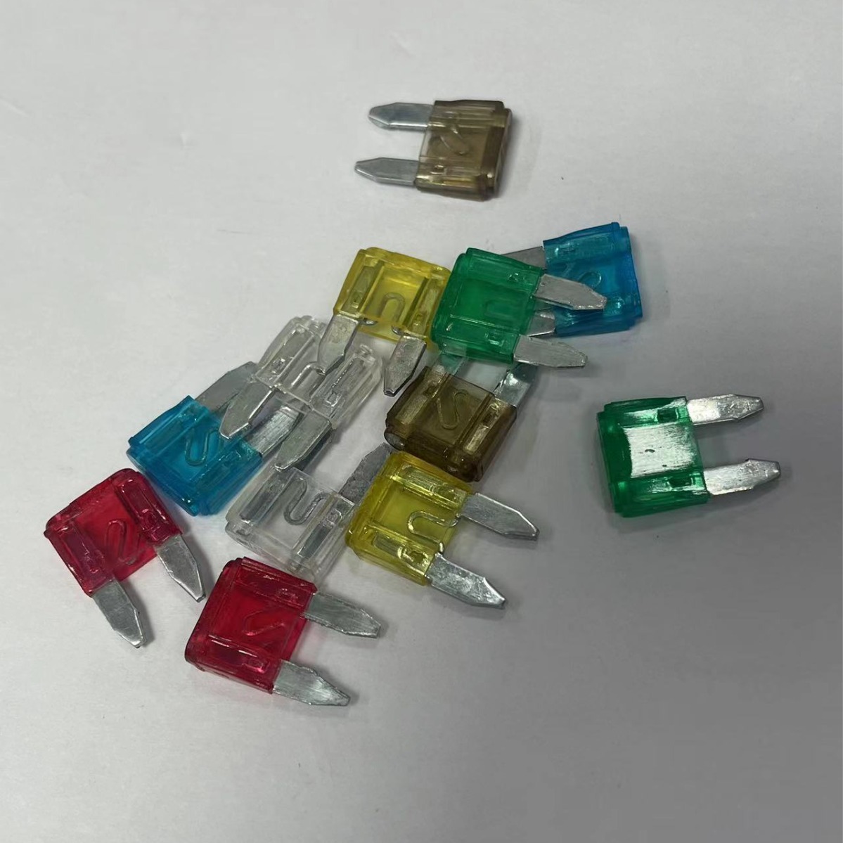 汽车保险丝插片花色汽车铝片保险丝小号2A-40A 厂家直供