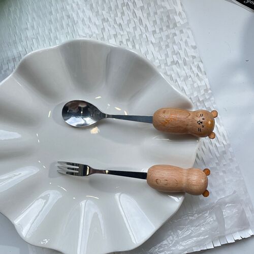 Light luxury stainless steel small spoon and fork household cute and exquisite eating cartoon wooden handle spoon tableware BH267