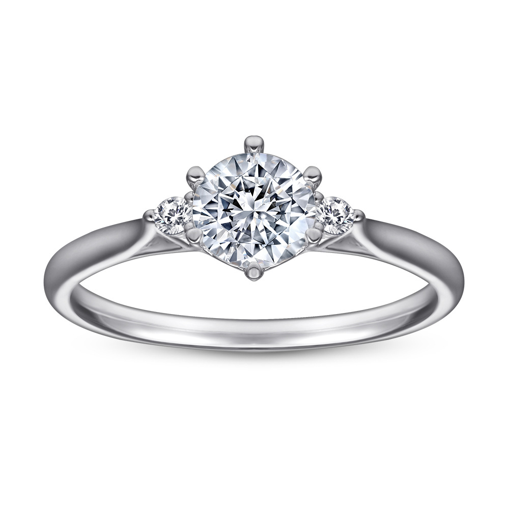 Fashionable wedding ring with zircon