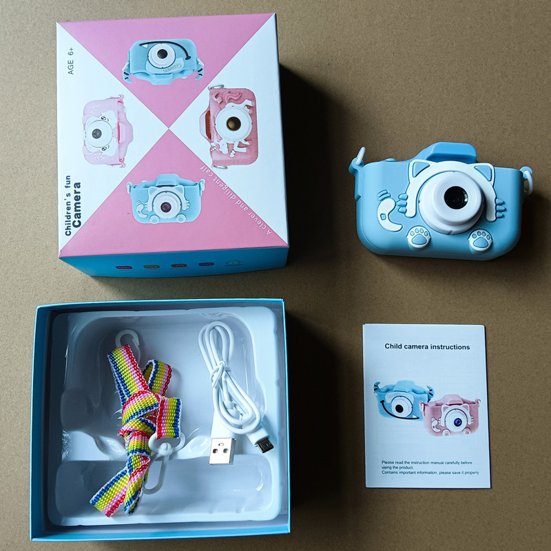 X2子供カメラは高精細ミニプリントカメラで撮影できます。