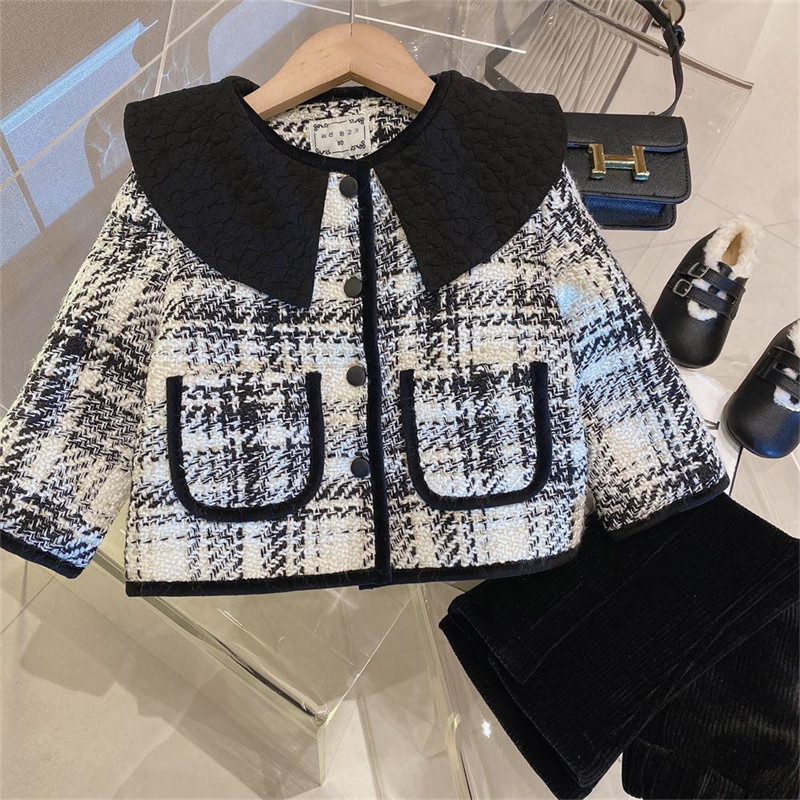 Nuova versione coreana per bambini 2023 inverno ragazza piccolo cappotto profumato giacca in cotone con colletto ribaltabile scozzese caldo_voghion.com