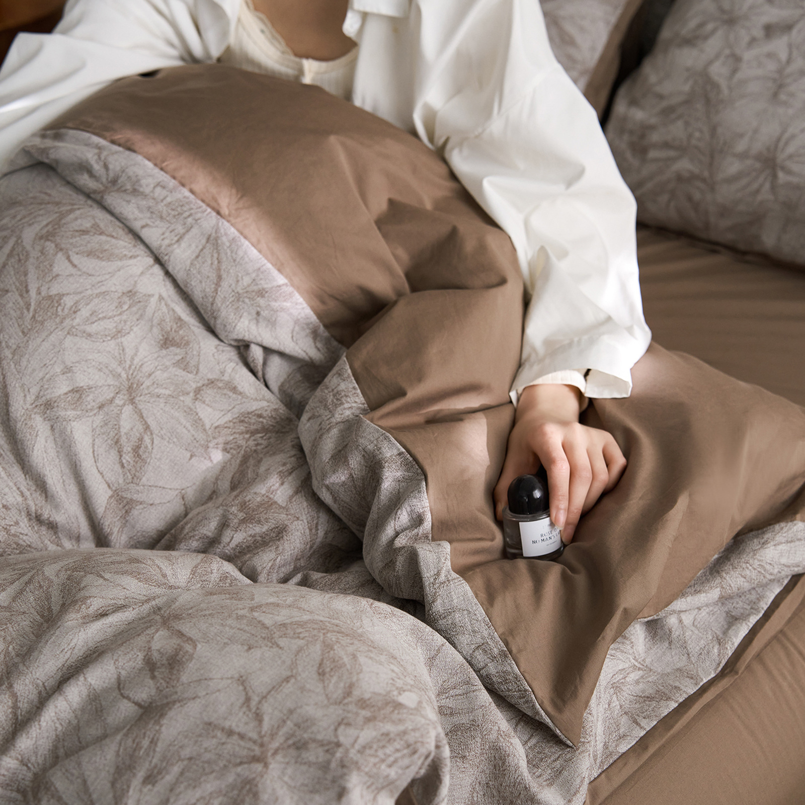 新款中古親膚全棉高檔提花純棉床上床單四件套被套床笠款