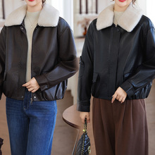 妈妈冬装加绒pu皮保暖棉袄外套中老年女装时尚洋气贵夫人棉衣厚款